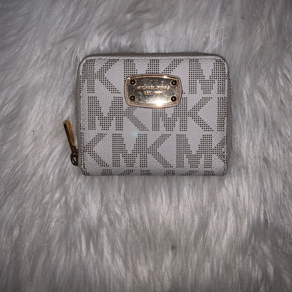 Michael Kors wallet